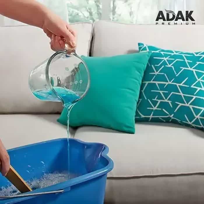 شستن مبل پارچه‌ای با شامپو فرش